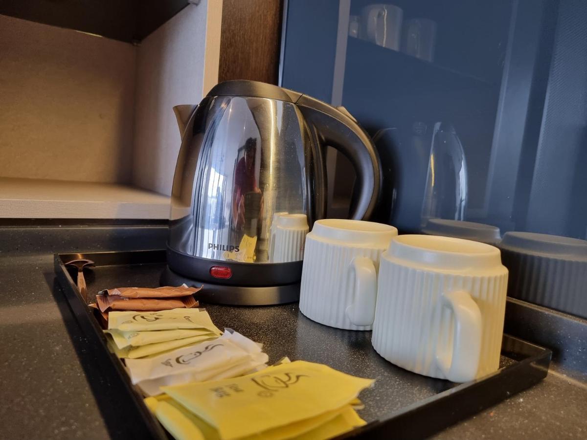Scarletz Suites Klcc By De Harlequins Guesthouse Kuala Lumpur Dış mekan fotoğraf