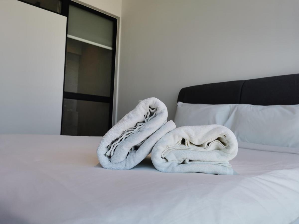 Scarletz Suites Klcc By De Harlequins Guesthouse Kuala Lumpur Dış mekan fotoğraf