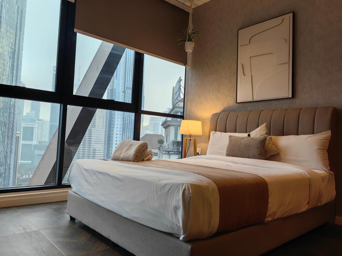 Scarletz Suites Klcc By De Harlequins Guesthouse Kuala Lumpur Dış mekan fotoğraf