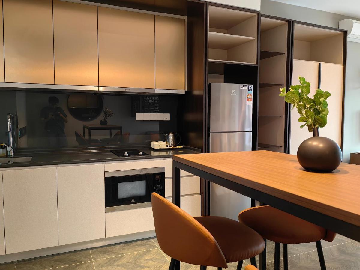 Scarletz Suites Klcc By De Harlequins Guesthouse Kuala Lumpur Dış mekan fotoğraf