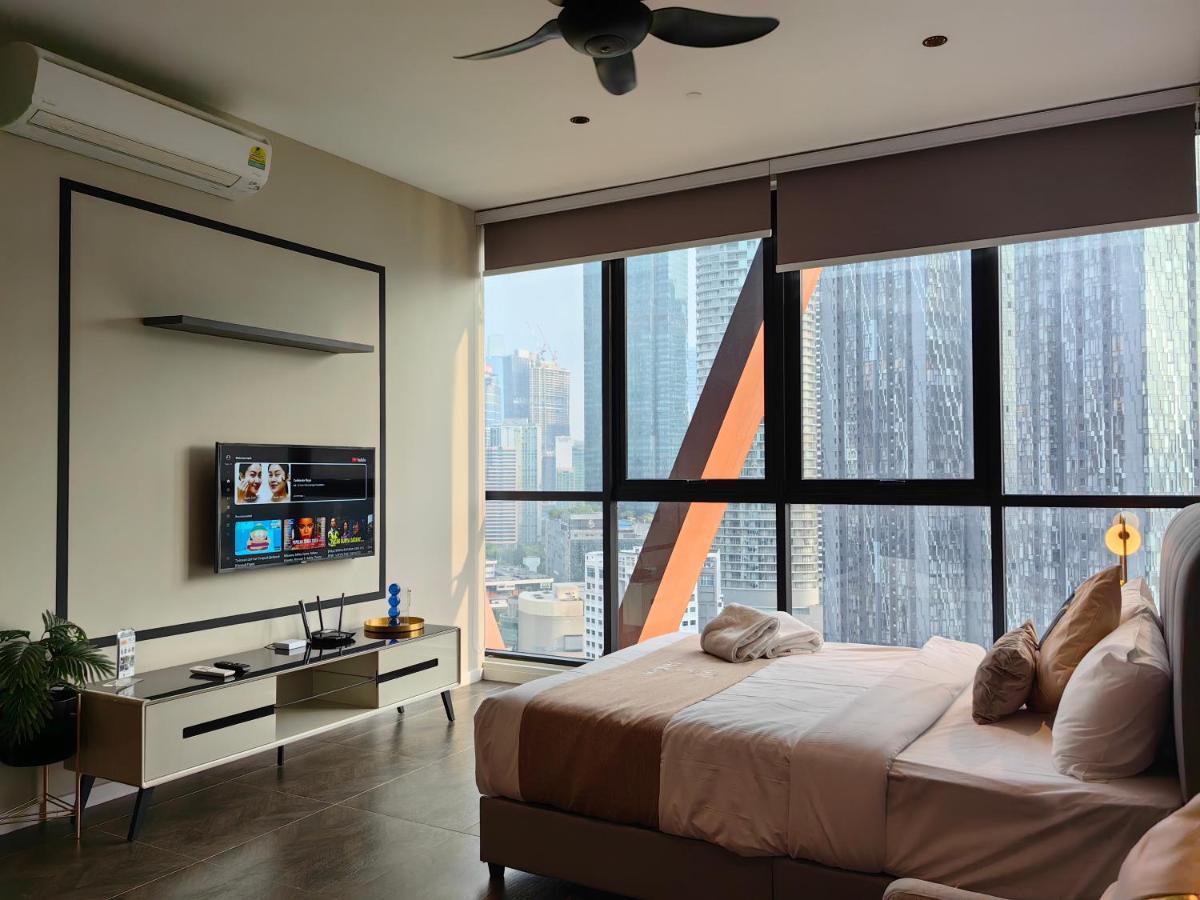 Scarletz Suites Klcc By De Harlequins Guesthouse Kuala Lumpur Dış mekan fotoğraf