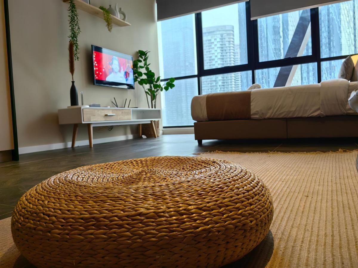 Scarletz Suites Klcc By De Harlequins Guesthouse Kuala Lumpur Dış mekan fotoğraf